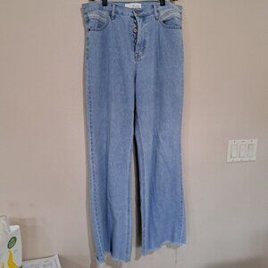 KanCan Light wash jeans women's size 11 wide leg jeans button front 100% cotton